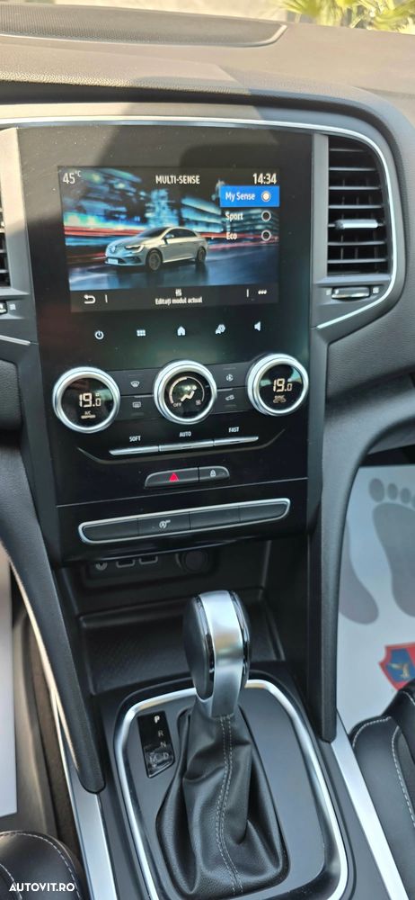 Renault Megane TCe 140 EDC GPF Techno - 37