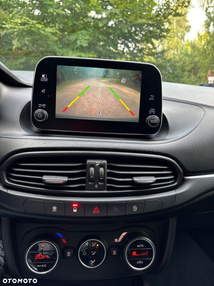 Fiat Tipo 1.6 MultiJet 16v Sport - 14