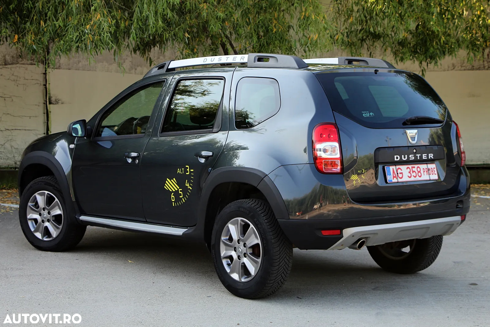 Dacia Duster 1.5 dCi 4x2 Laureate - 5
