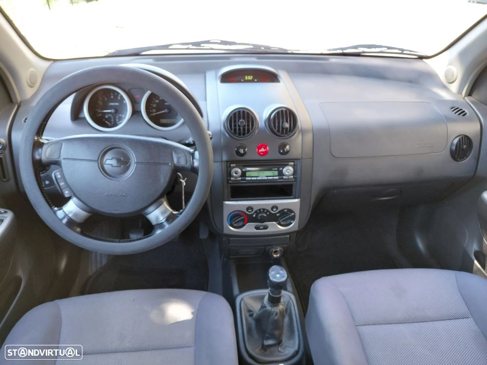 Chevrolet Kalos 1.2 SE AC - 27