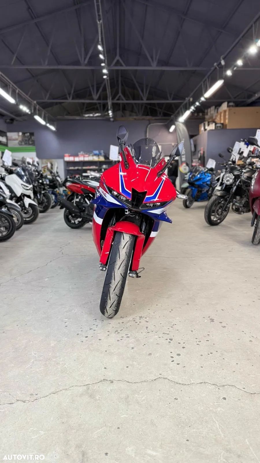 Honda CBR 600RR - 1