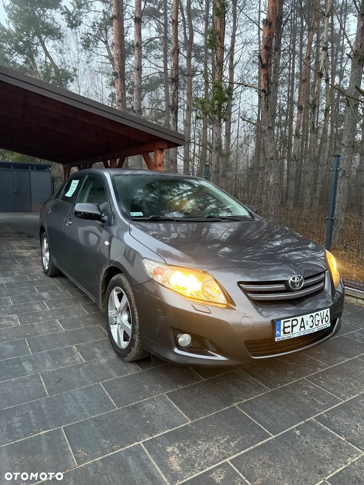 Toyota Corolla 1.6 VVT-i Premium - 2