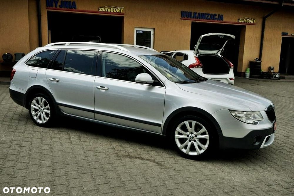 Skoda Superb 1.6 TDI Elegance - 12