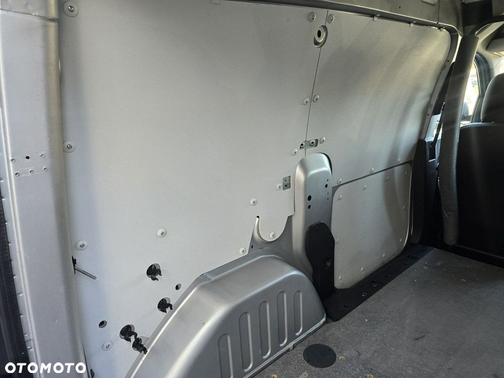 Dacia Dokker - 17