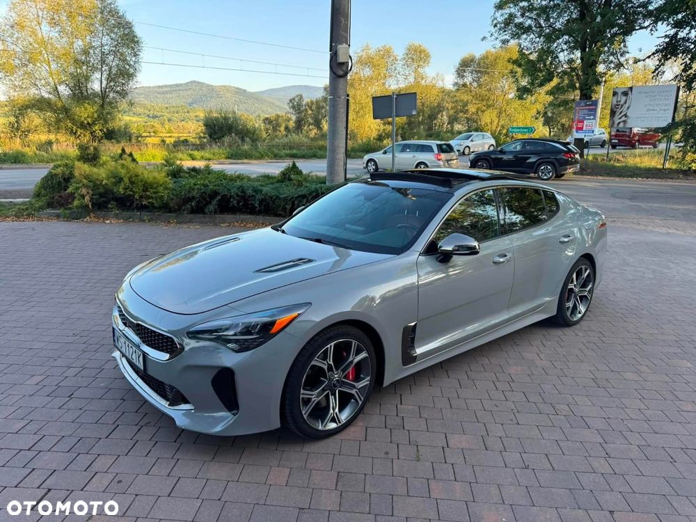 Kia Stinger - 5