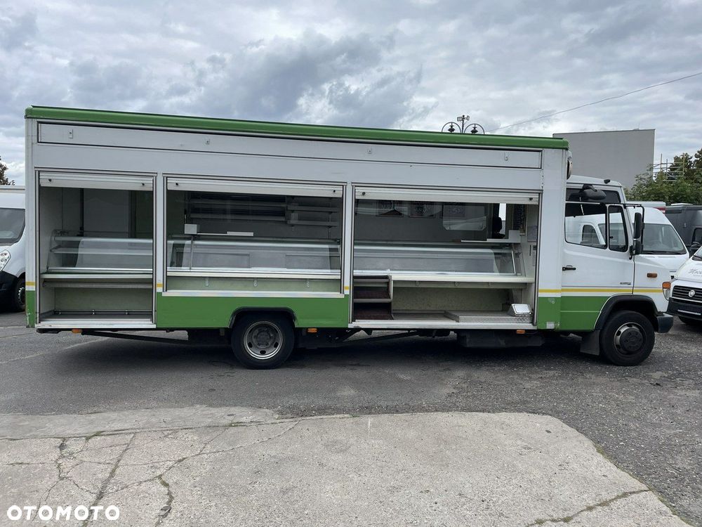 Mercedes-Benz Autosklep Gastronomiczny Warzywniak food truck foodtruck sklep W-zasi - 3