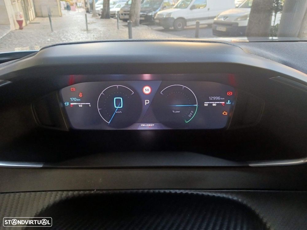 Peugeot 2008 1.2 Hybrid Allure e-DCS6 - 12