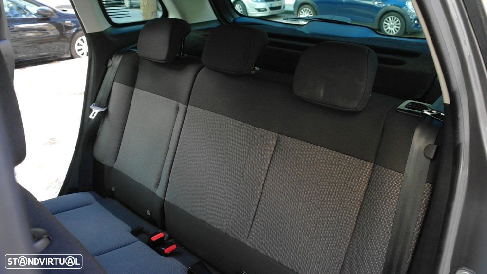 Citroën C3 Aircross 1.2 PureTech Plus - 20