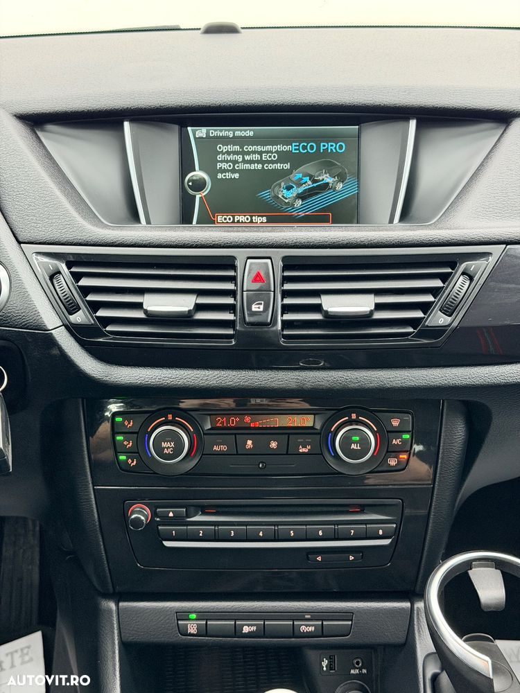 BMW X1 sDrive18d Sport Line - 27