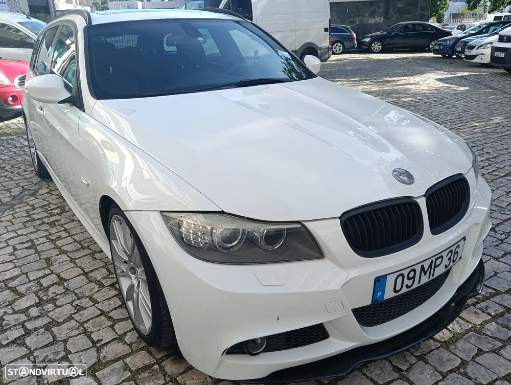 BMW 320 d Pack M - 35