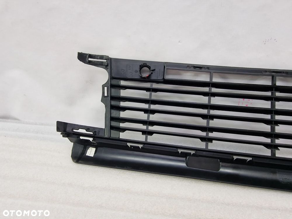 CITROEN JUMPY 3 III SPACE TOURER KRATKA ŚRODKOWA ZDERZAKA PRZEDNIEGO PRZÓD NA PDC , NR 9811718677 , NR AUKCJI KR452 - 8