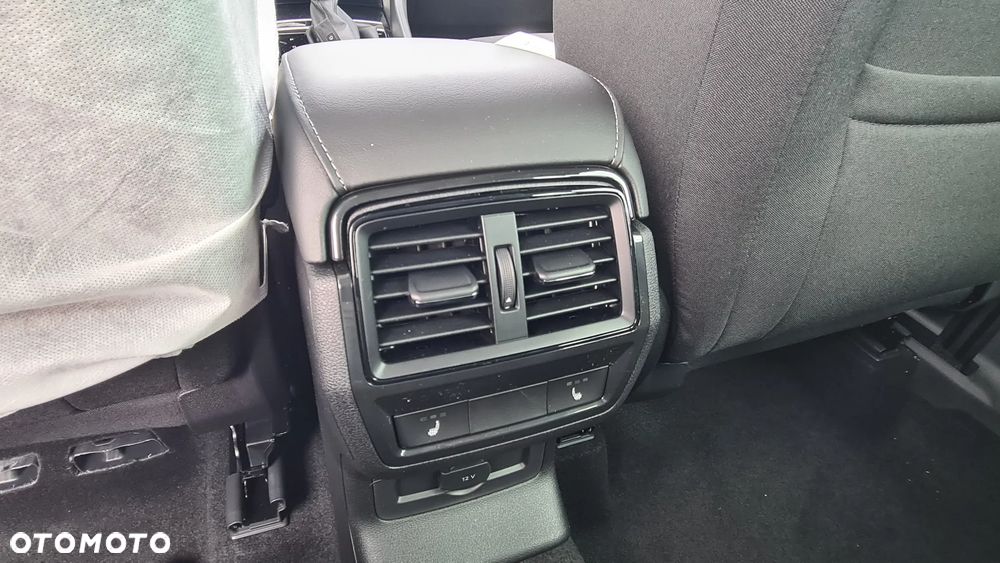 Skoda Karoq 1.5 TSI ACT Drive DSG - 10