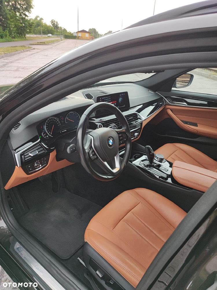 BMW Seria 5 520d - 7