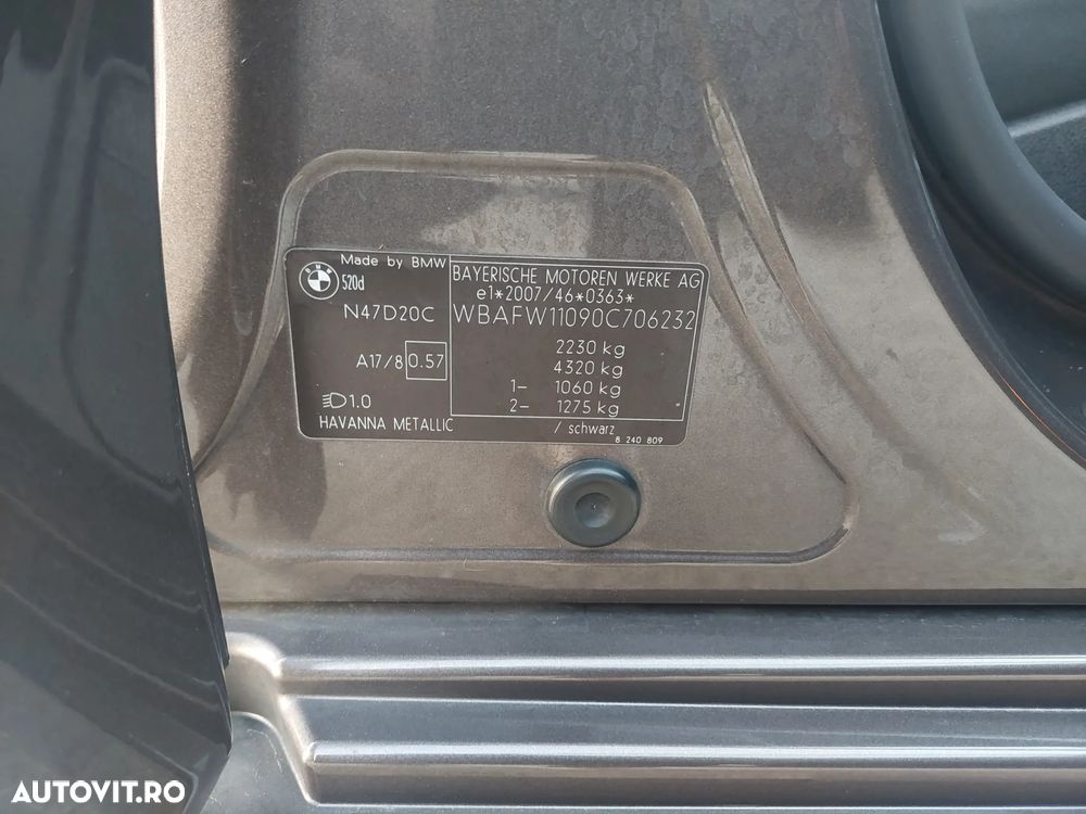 BMW Seria 5 520d BluePerformance - 22