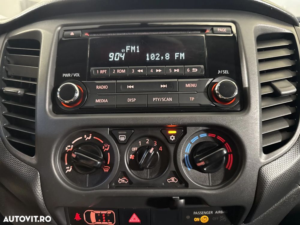Mitsubishi L200 - 19