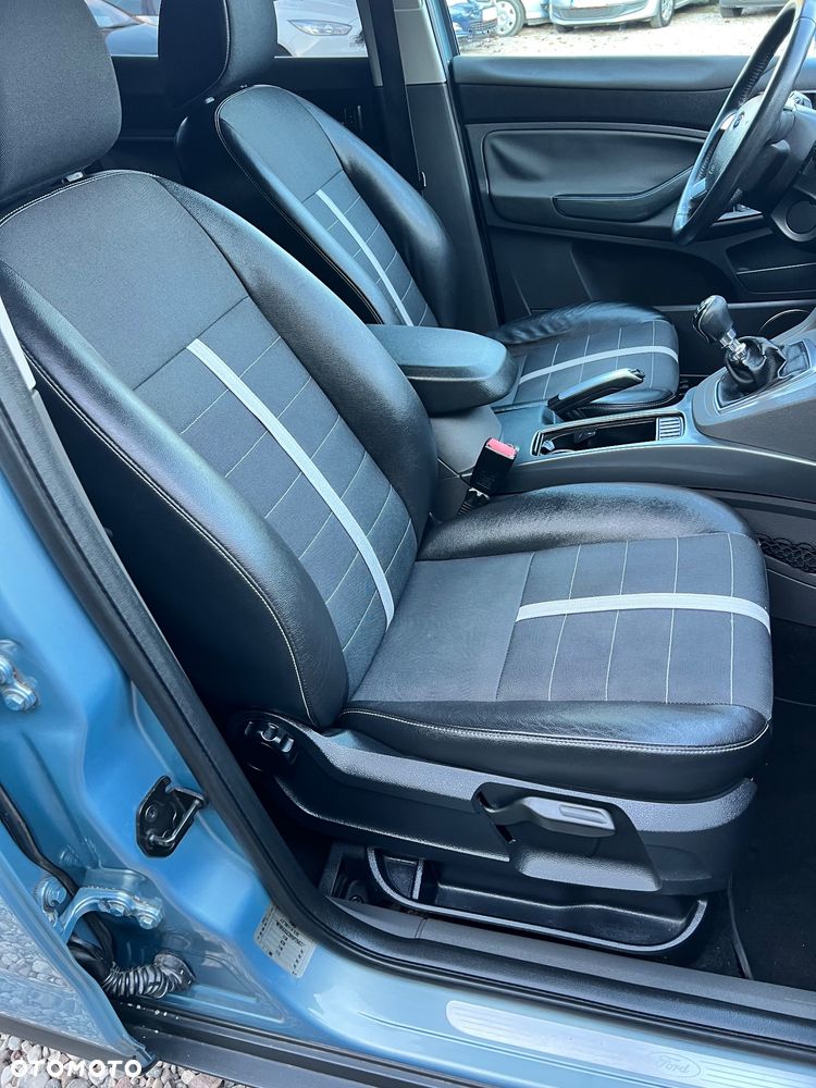 Ford Kuga 2.0 TDCi 4x4 Titanium - 9