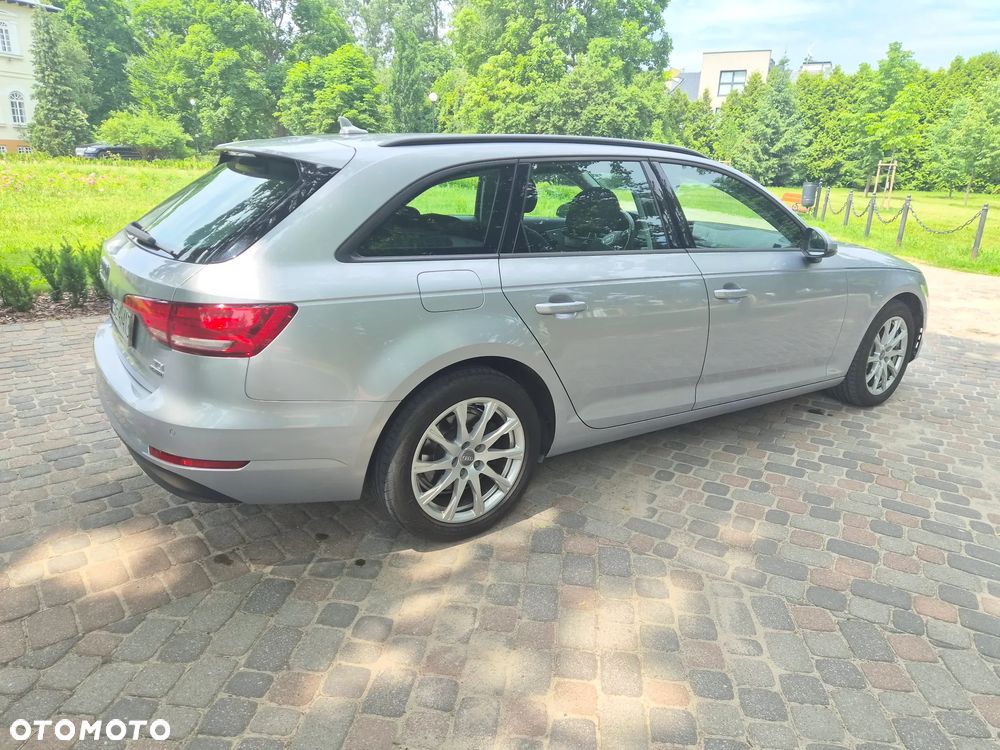 Audi A4 Avant 40 TDI Quattro Advanced S tronic - 12