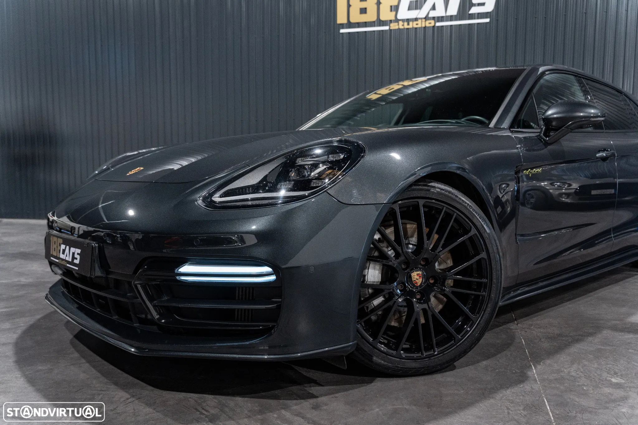 Porsche Panamera Sport Turismo 4 E-Hybrid Platinum Edition - 38