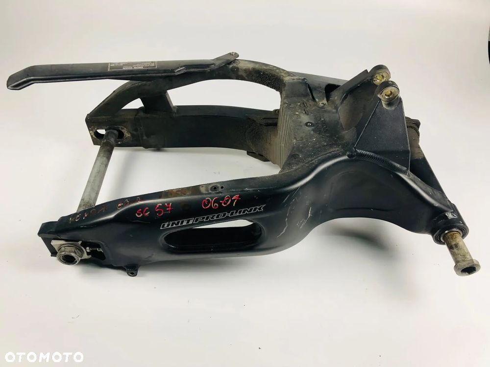 Honda CBR 1000 SC57 06-07 Wahacz Tył Tylny Oś - 4