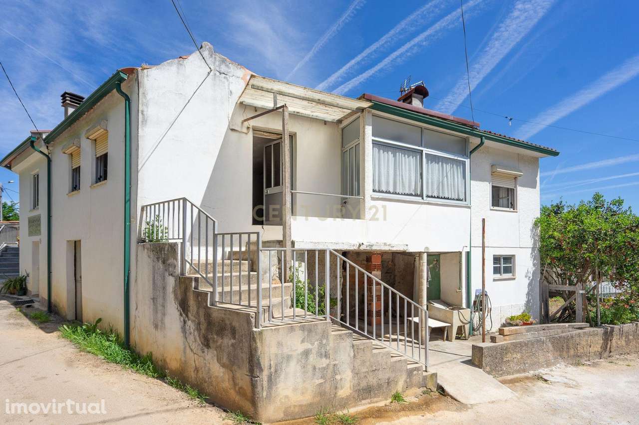 Moradia T2 - Lousã - Grande imagem: 2/27