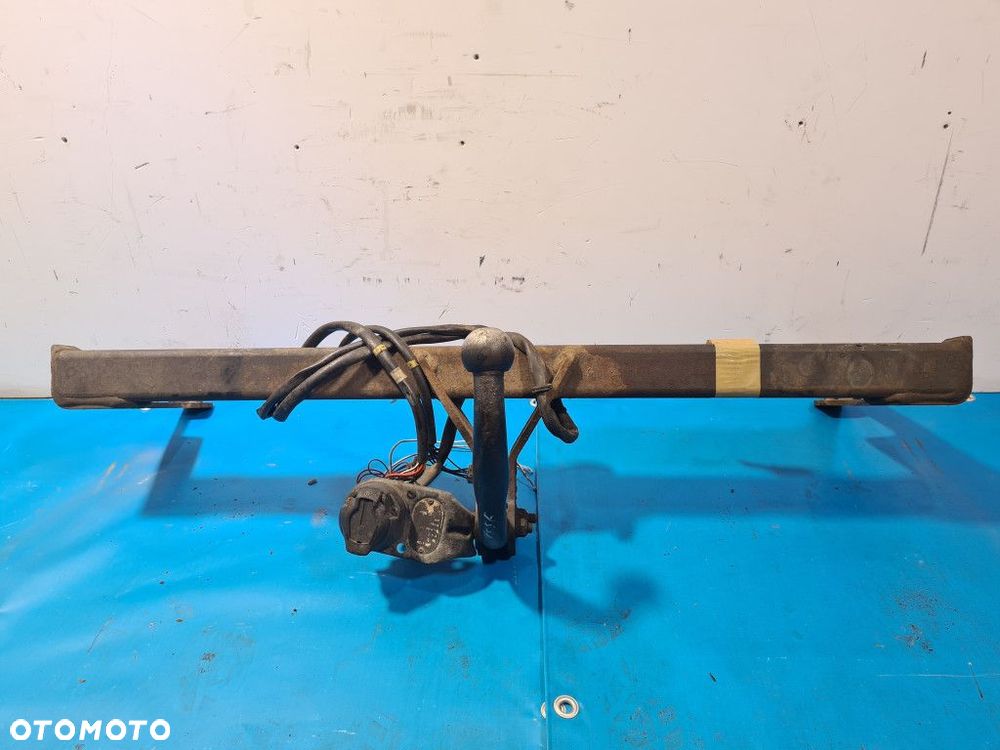 HAK DO PRZYCZEPY MITSUBISHI GALANT VIII - 3