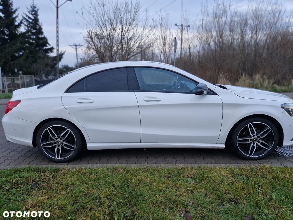 Mercedes-Benz CLA - 4
