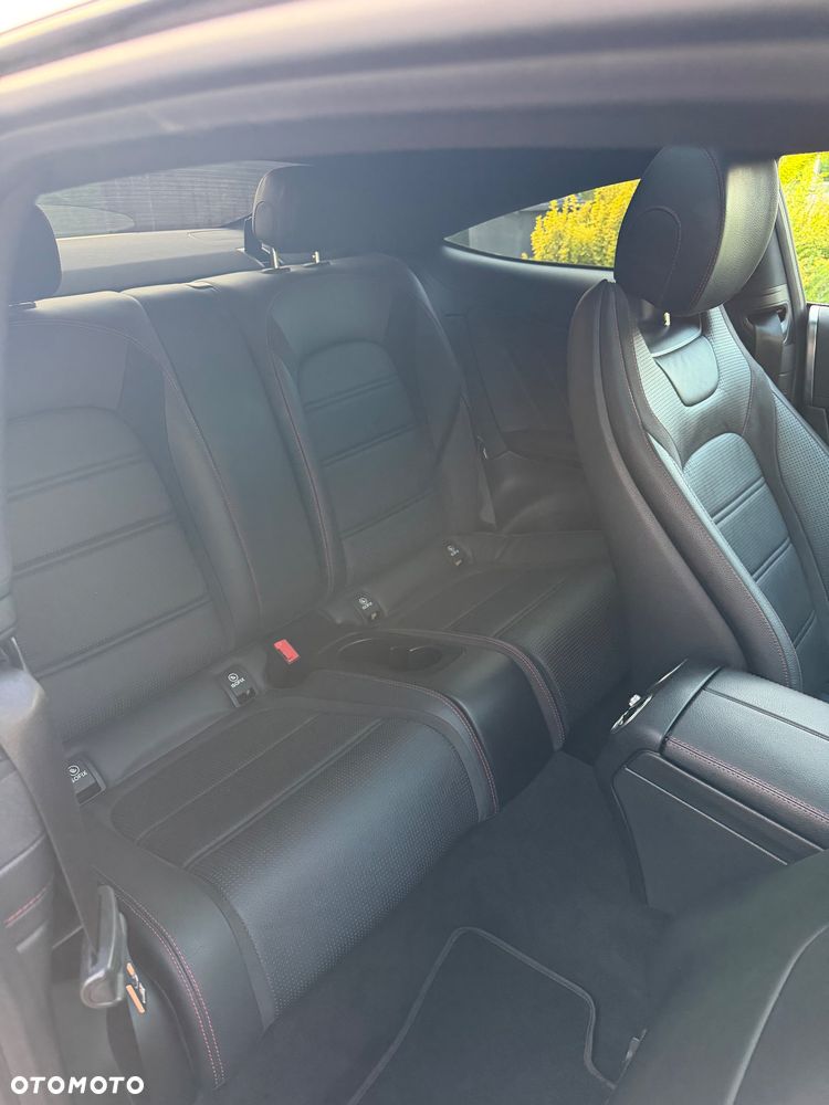 Mercedes-Benz Klasa C AMG 43 4Matic 9G-TRONIC - 20