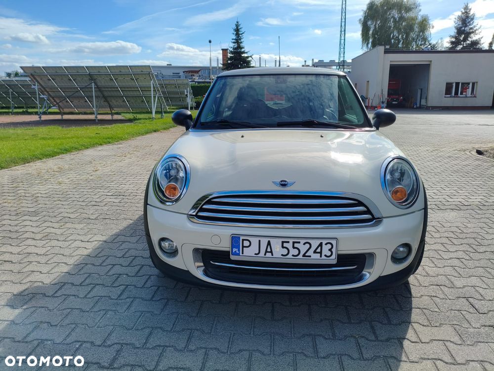 MINI Cooper Standard - 8