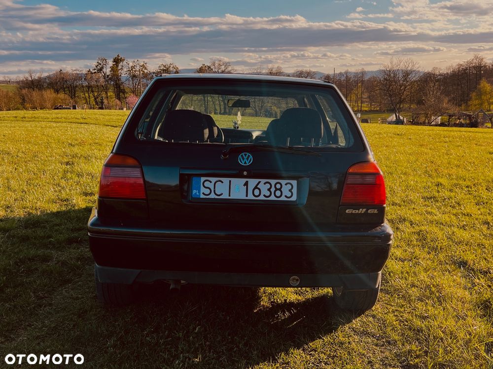 Volkswagen Golf - 12