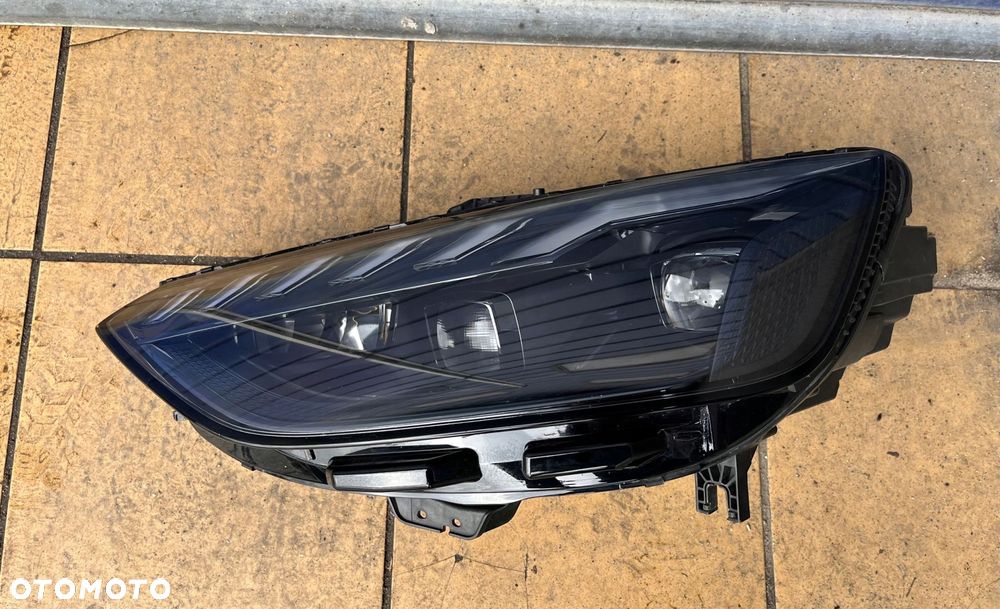 lampa lewa przednia audi rs4 8w lift matrix ideał
