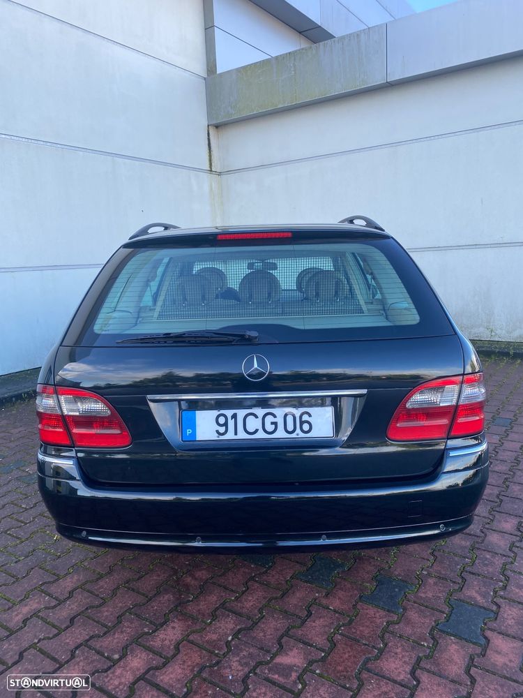 Mercedes-Benz E 220 - 40