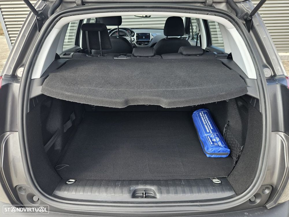 Peugeot 2008 1.2 PureTech Active - 50