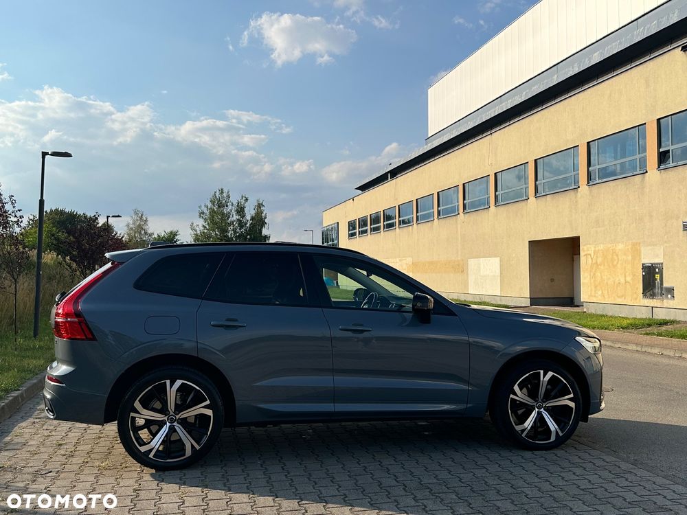 Volvo XC 60 B4 D Ultimate Dark - 14