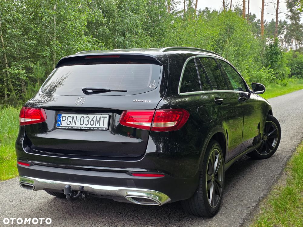 Mercedes-Benz GLC 220 d 4Matic 9G-TRONIC - 4