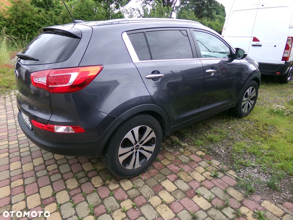 Kia Sportage 2.0 CRDI L AWD - 4