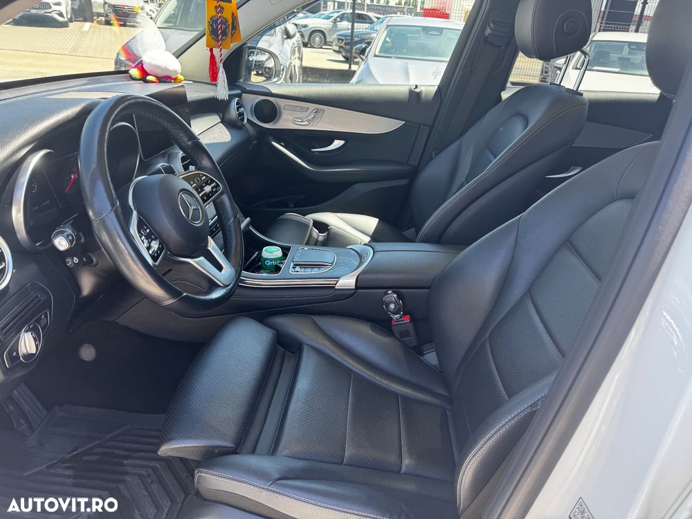 Mercedes-Benz GLC 220 d 4MATIC 9G-TRONIC AMG Line - 19
