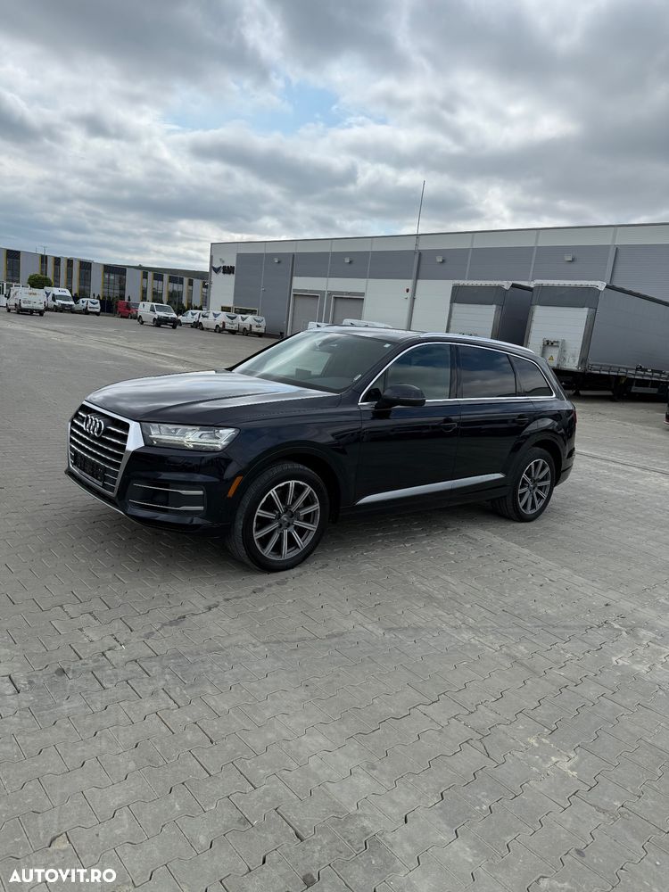 Audi Q7 3.0 TFSI Quattro Tiptronic - 1