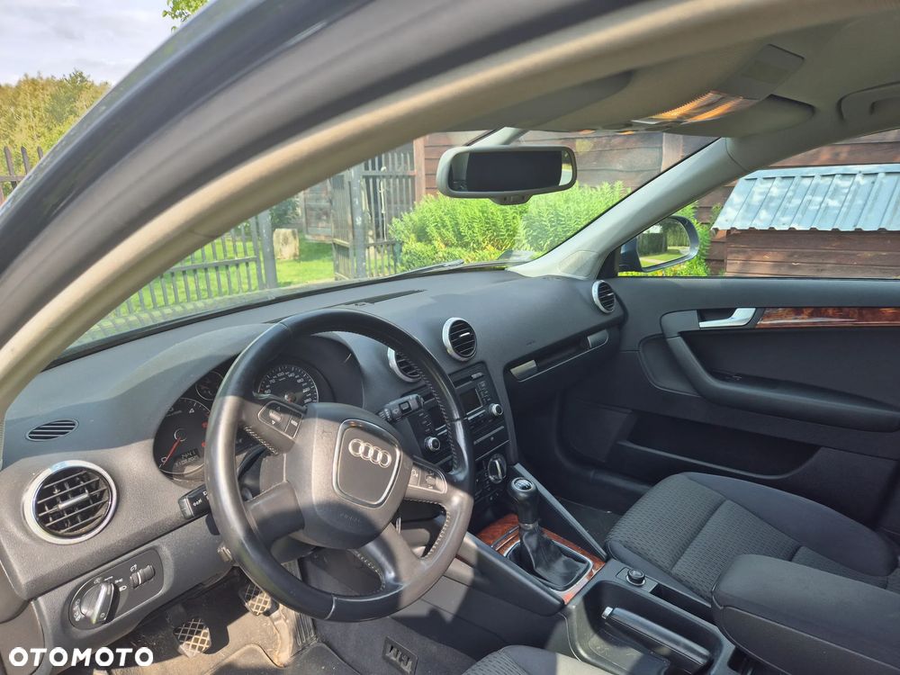 Audi A3 Sportback 2.0 TDI DPF Ambition - 6