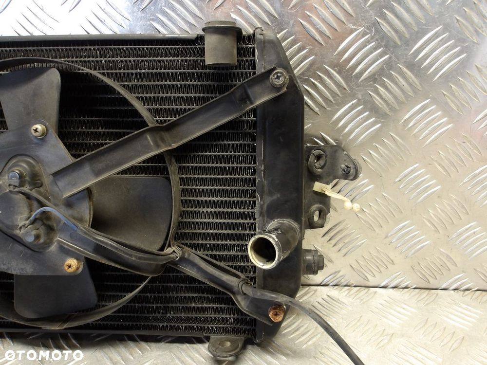 Chłodnica wody wentylator YAMAHA XVZ 1300 ROYAL STAR VENTURE 99-13r   PN. 4XY-12461-00 - 4