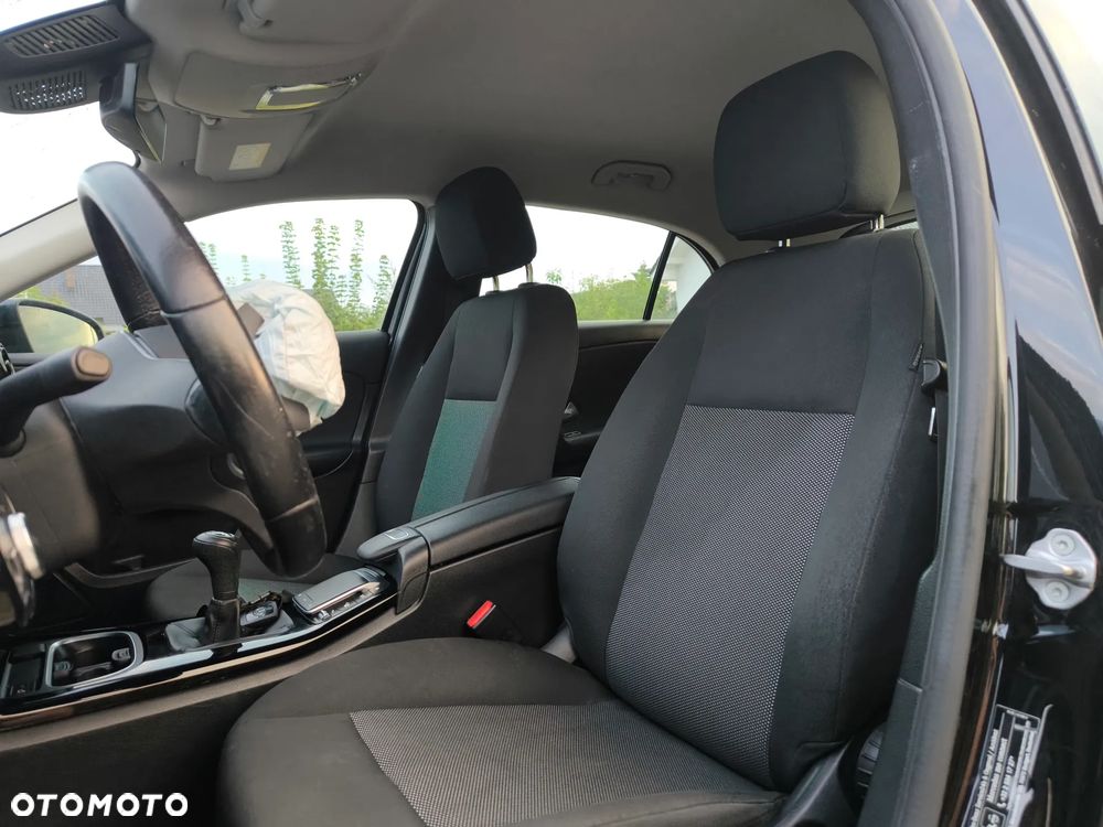Mercedes-Benz Klasa A 180 d Advanced AMG Line - 6