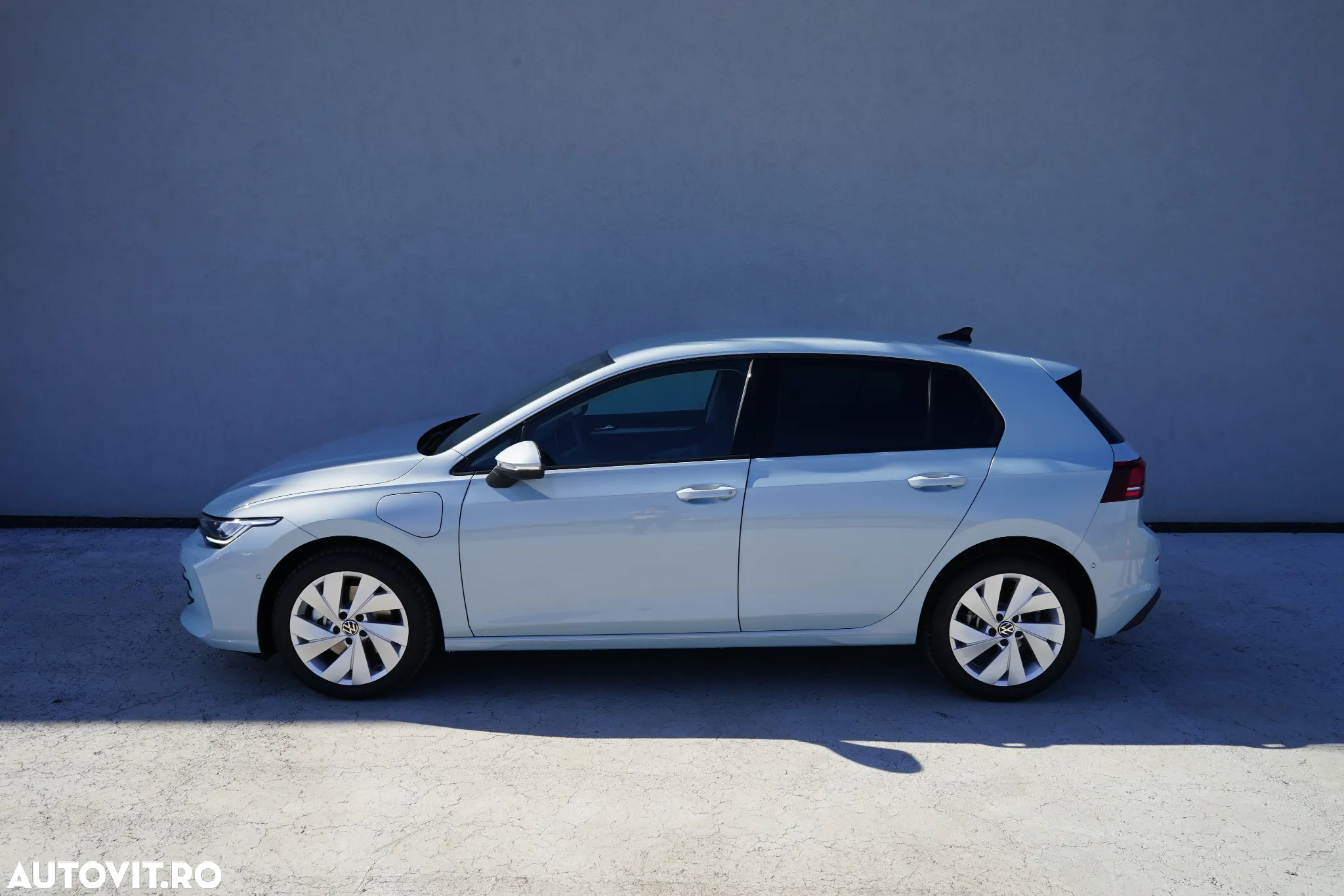 Volkswagen Golf 1.5 TSI eHybrid DSG PHEV Life - 3