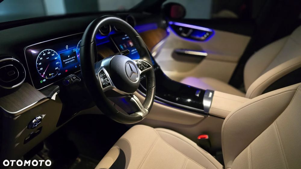 Mercedes-Benz GLC - 9