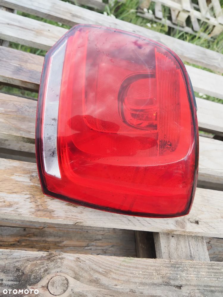 Lampa tył tylna prawa VW Polo V 6R - 2
