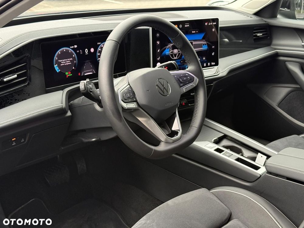 Volkswagen Passat - 10