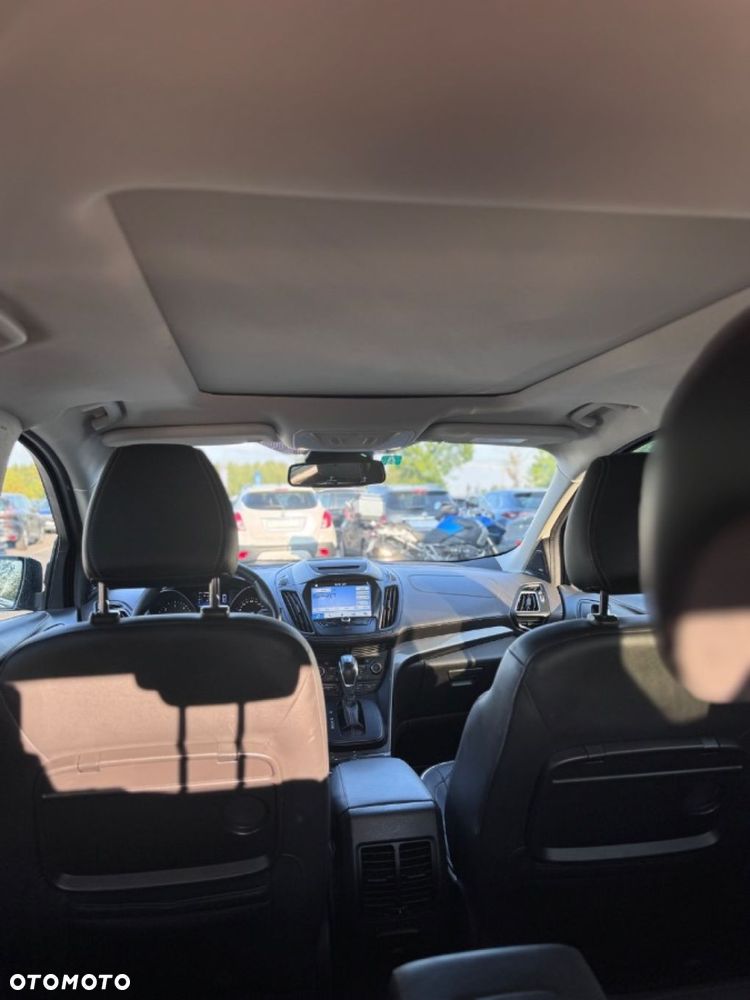 Ford Kuga - 17