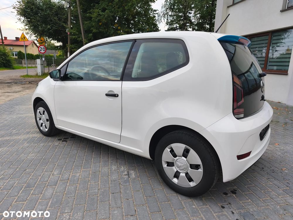 Volkswagen up! club - 5