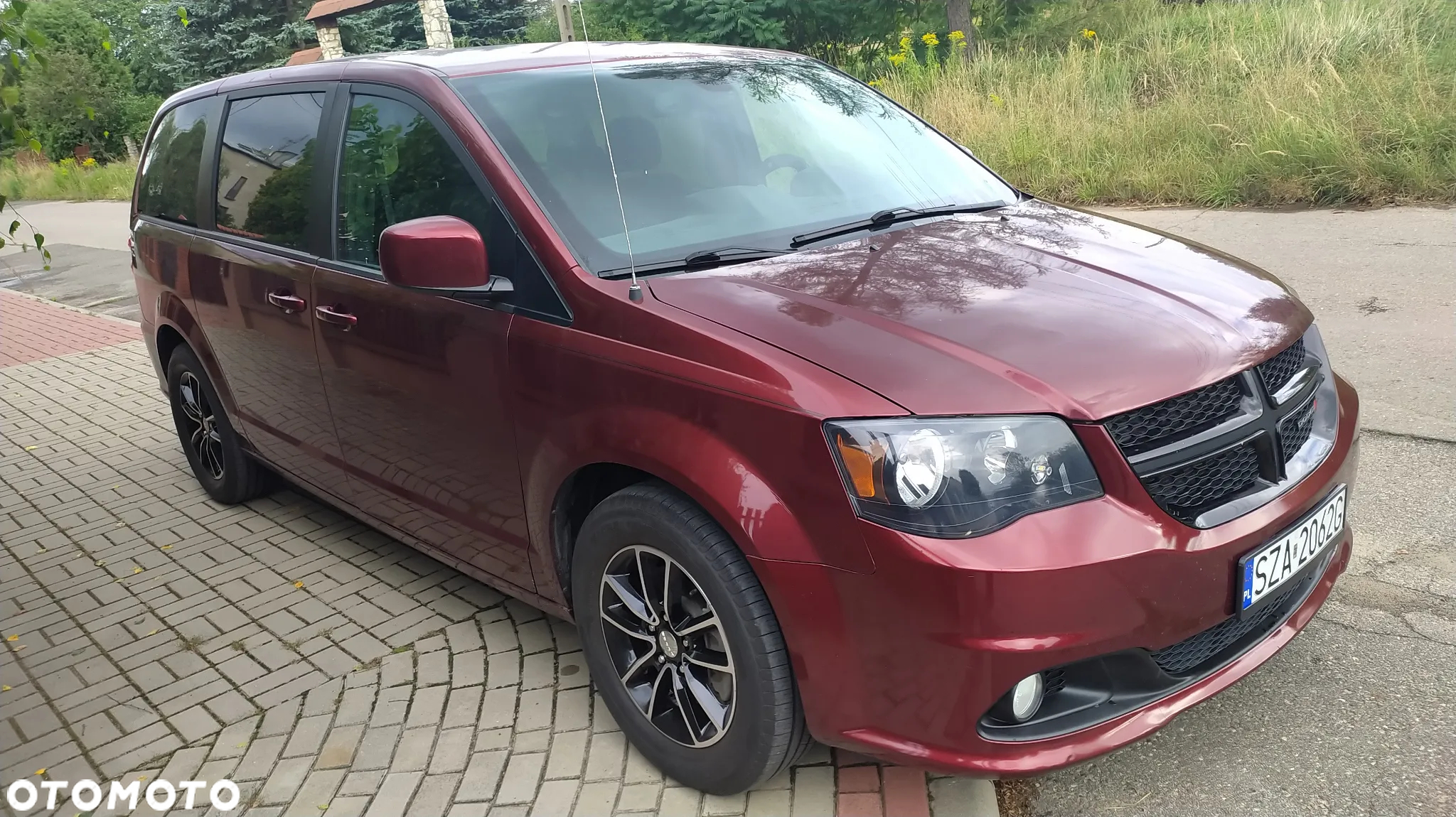 Dodge Grand Caravan - 5