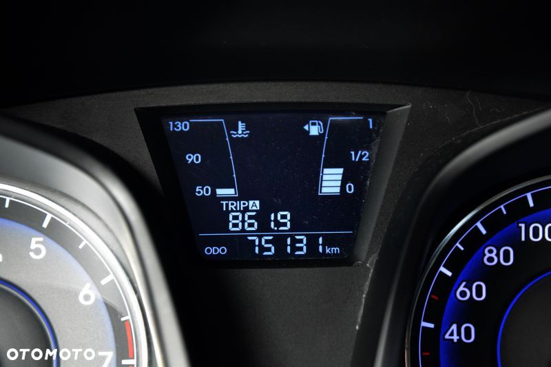 Hyundai ix20 1.4 Classic + - 15