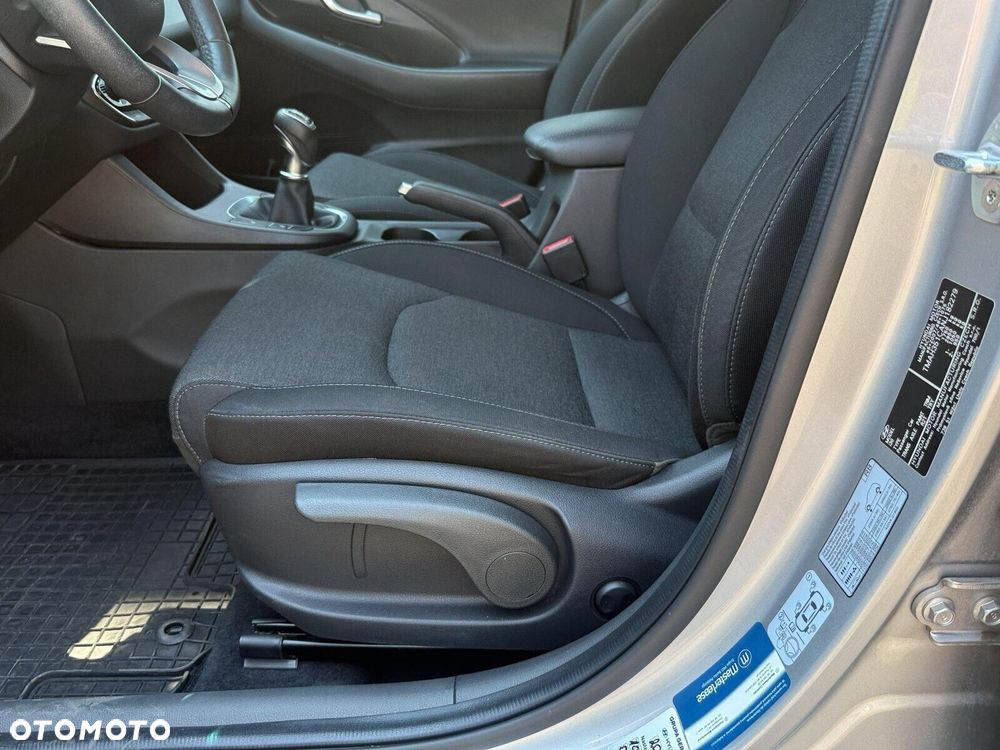 Hyundai i30 1.5 DPI Comfort - 13
