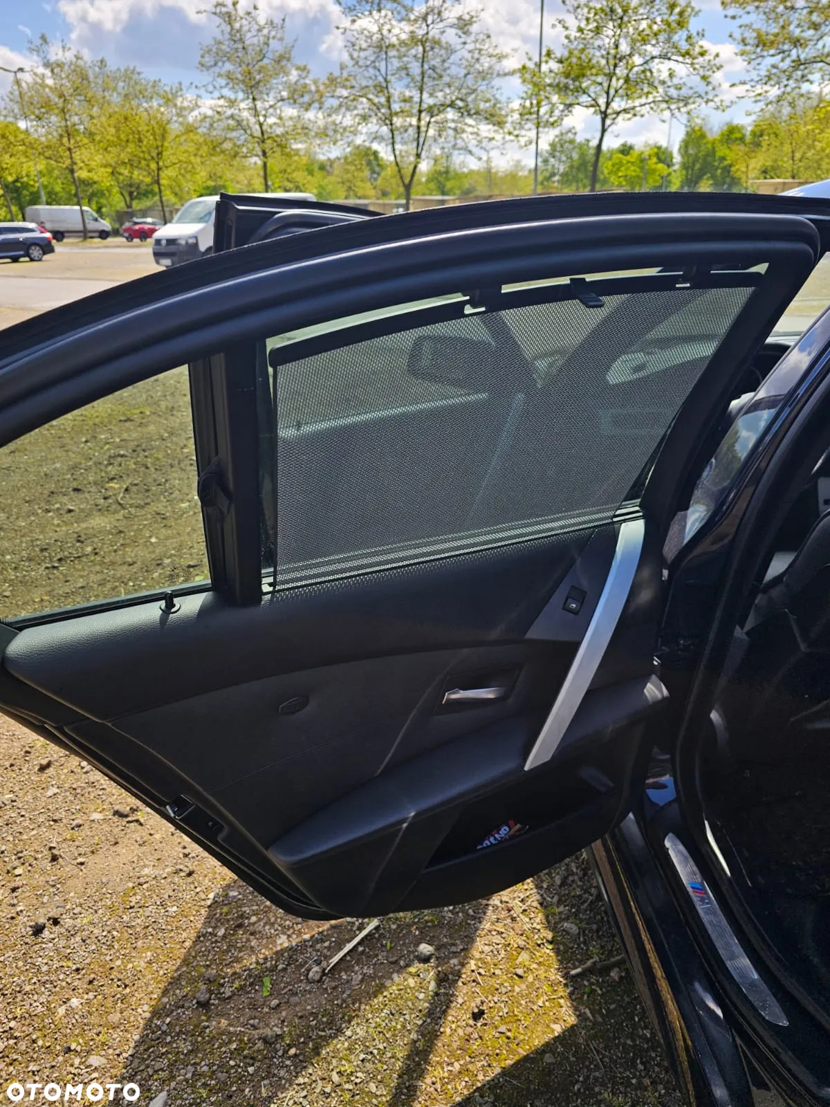 BMW Seria 5 540i - 32